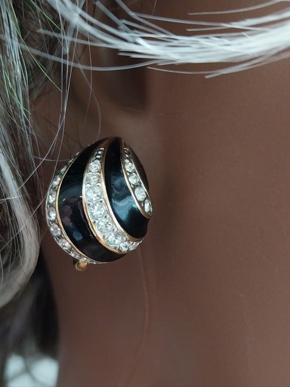 Nina Ricci Black Enamel and Gold-Tone Crystal Dome Stud Earrings